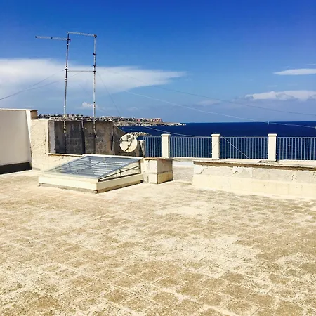 Elettra Studio Apartment